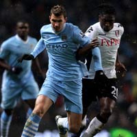 Bóng đá - Fulham – Man City: Đắp lại đê chắn