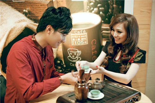 Hot girl Nana vui trung thu với "trai lạ" - 12