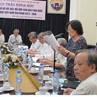 Giáo dục - du học - Giáo dục VN: Chênh vênh kiềng hai chân