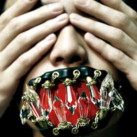 Xu hướng thời trang - Trang sức chỉ dành cho người can đảm