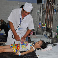 Tin tức trong ngày - Ăn bánh mì, 29 người đồng loạt vào viện