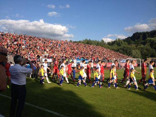 Bayern của Pep Guardiola lại đại thắng - 3