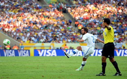 5 siêu phẩm đá phạt tại Confed Cup 2013 - 5