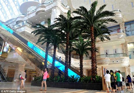 Trung Quốc khánh thành tòa nhà lớn nhất TG - 3