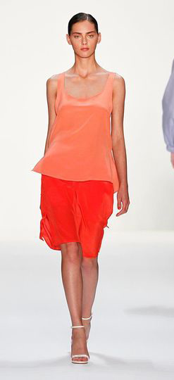 Ngắm bộ sưu tập của NTK gốc Việt tại Đức - 6