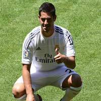 Bóng đá - Không chỉ Messi, Isco còn có cún Figo