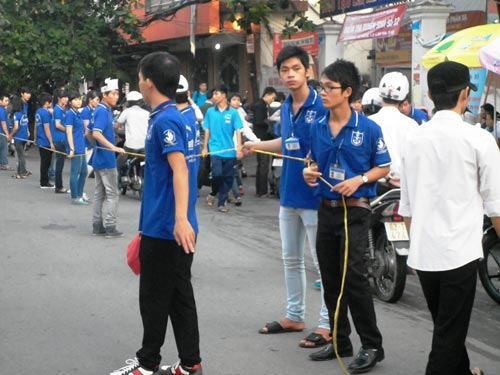 Sáng nay, thí sinh làm bài thi môn Toán - 10