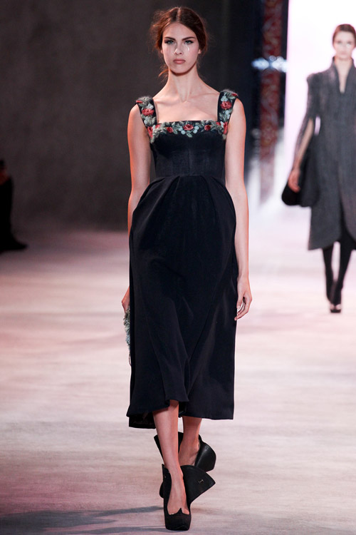 Cô gái Nga kiêu sa của Ulyana Sergeenko - 15