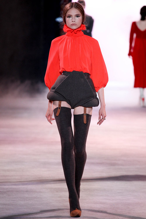 Cô gái Nga kiêu sa của Ulyana Sergeenko - 17