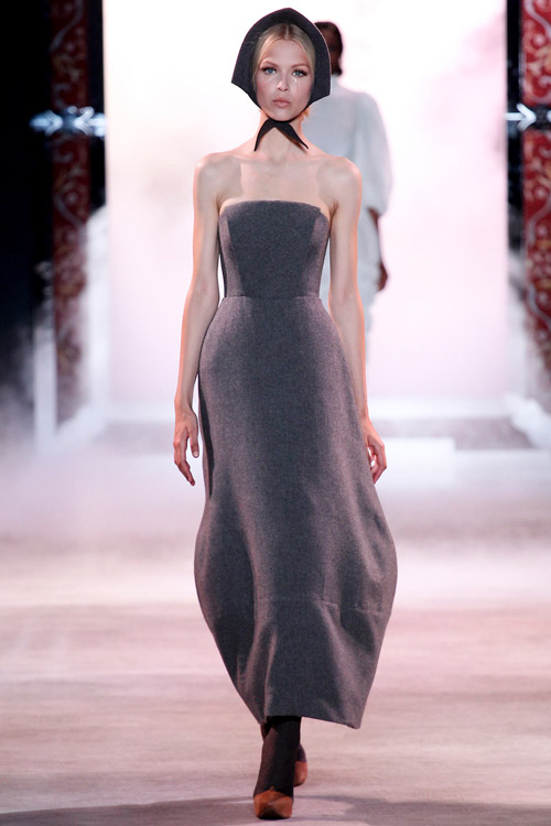 Cô gái Nga kiêu sa của Ulyana Sergeenko - 2