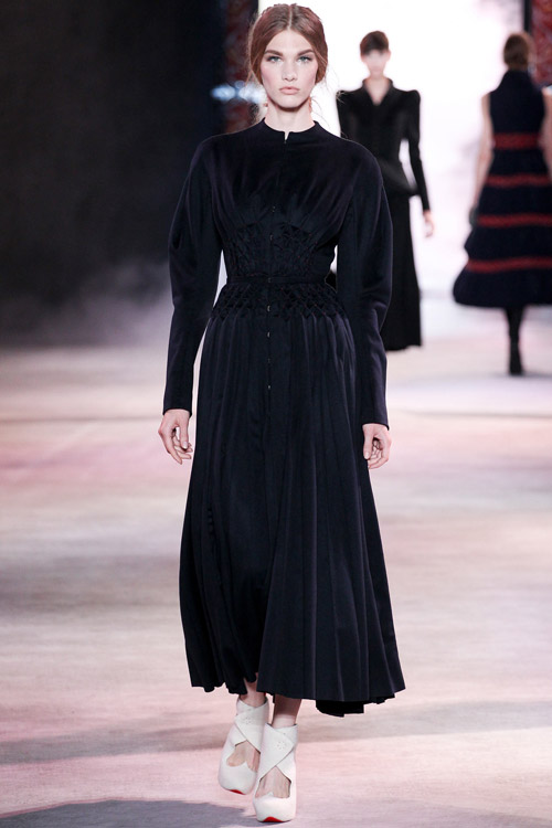 Cô gái Nga kiêu sa của Ulyana Sergeenko - 5