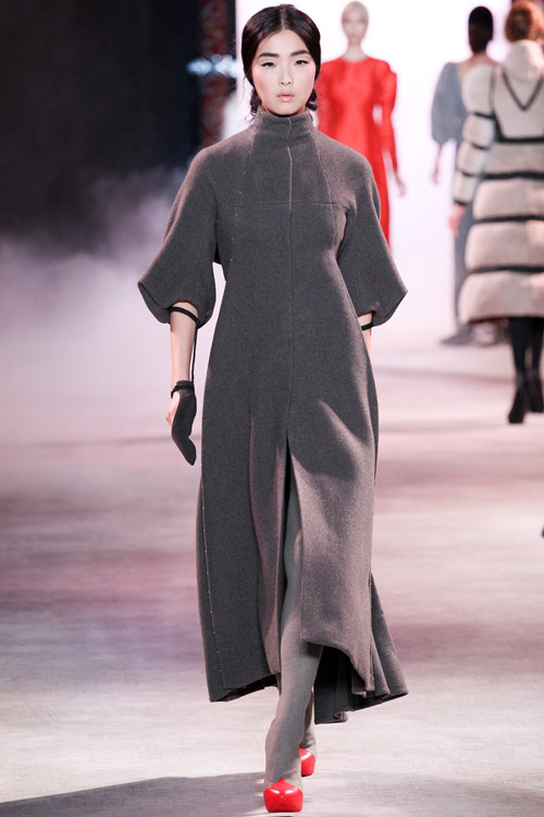 Cô gái Nga kiêu sa của Ulyana Sergeenko - 10