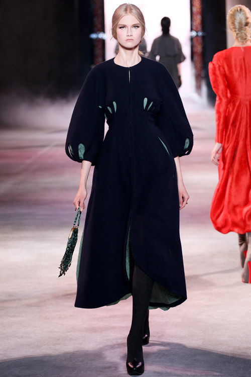 Cô gái Nga kiêu sa của Ulyana Sergeenko - 12