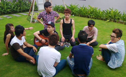 Thí sinh The Voice quậy tưng sau hậu trường - 3