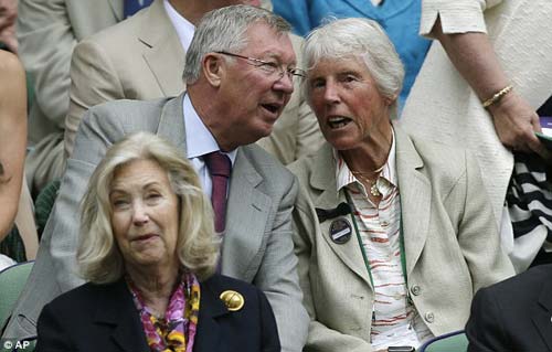 Sir Alex & Vidic tới cổ vũ Murray - 4