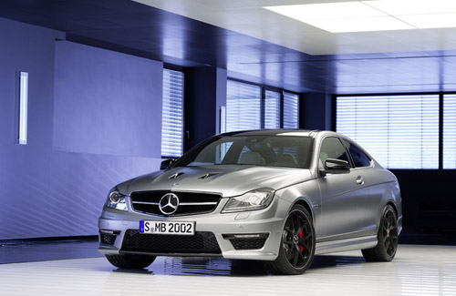 Mercedes ra giá hàng “nóng” C63 AMG 507 Edition - 7