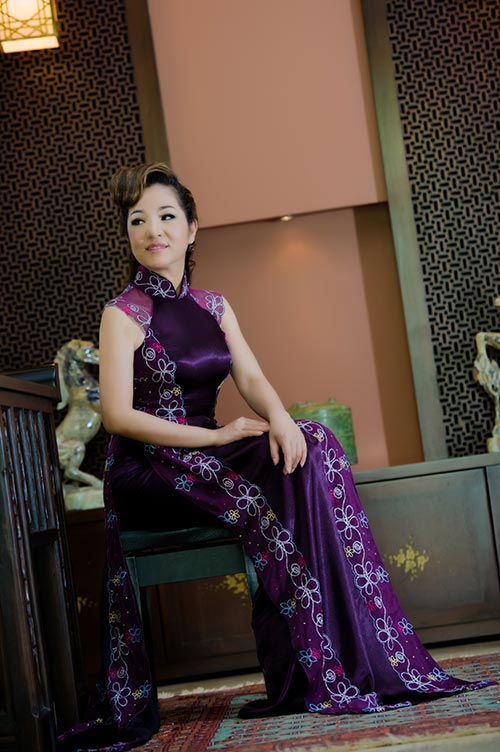 Thúy Nga, Hà Kiều Anh dịu dàng sắc tím - 5
