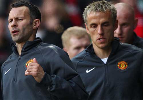 Neville-Giggs: Nâng tầm cho David Moyes - 1