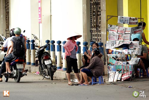 Vé chợ đen trận ĐTVN - Arsenal đã "nóng" - 2