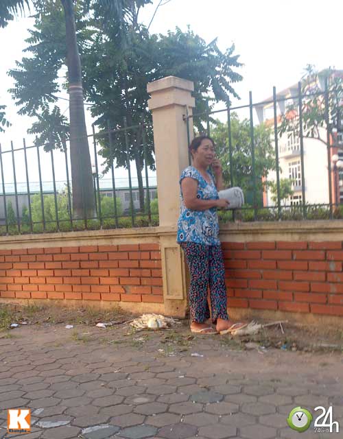 Vé chợ đen trận ĐTVN - Arsenal đã "nóng" - 9