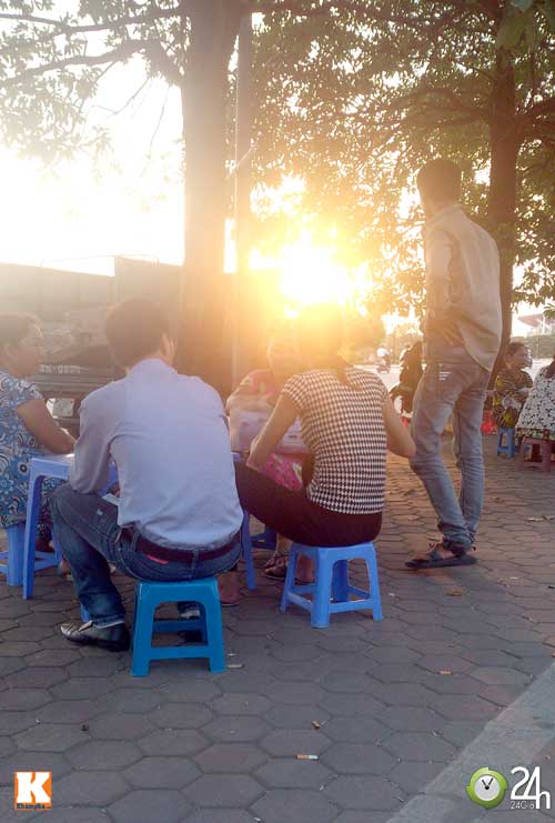 Vé chợ đen trận ĐTVN - Arsenal đã "nóng" - 8