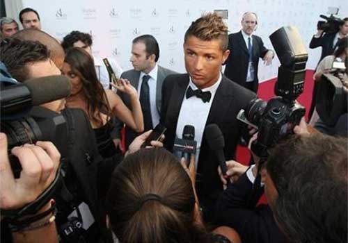 Ronaldo cam kết ở lại Real - 3
