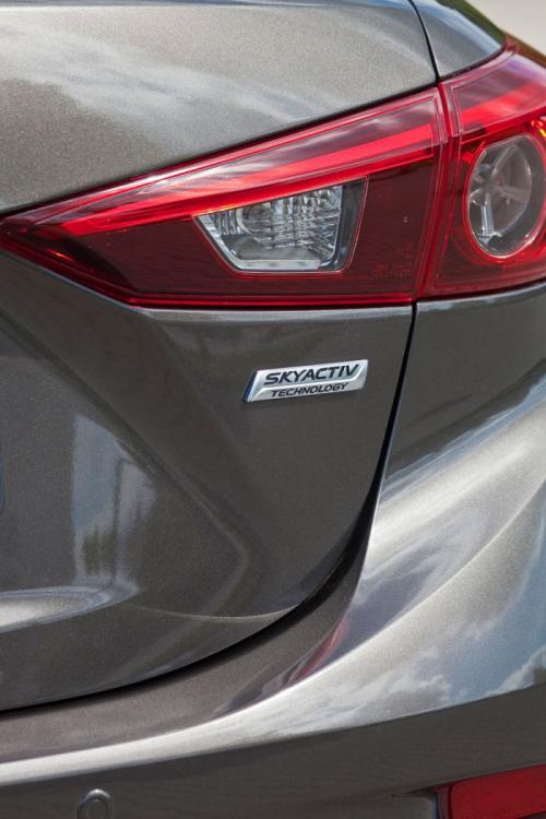 Mazda3 Sedan đời 2014 lộ diện toàn phần - 7