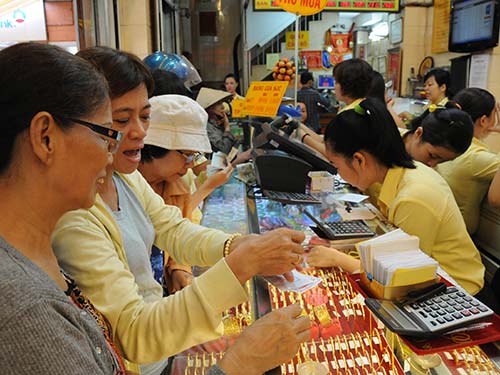 Mua vàng: Quá nhiều rủi ro - 1