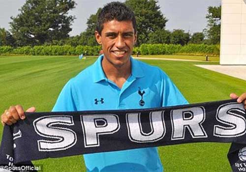 Paulinho chính thức gia nhập Tottenham - 1