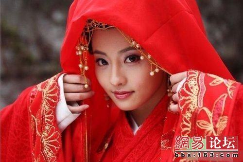 Đắm say vẻ đẹp của hồ ly Tiểu Thiến - 17