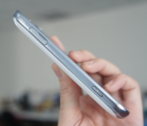 Samsung ra mắt Galaxy Trend giá mềm - 3