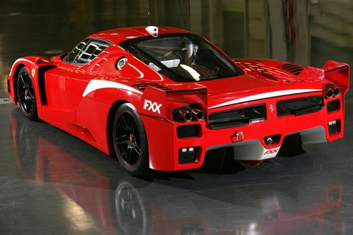 “Nín thở” nghe Ferrari FXX Evolution gầm rú - 2