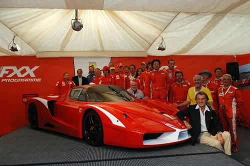 “Nín thở” nghe Ferrari FXX Evolution gầm rú - 7