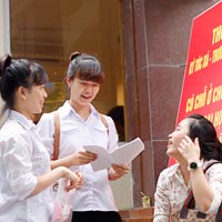 Tin tức trong ngày - Môn Địa: Thích thú với đề an ninh biển Đông