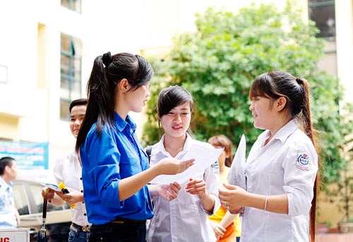 Môn Địa: Thích thú với đề an ninh biển Đông - 2