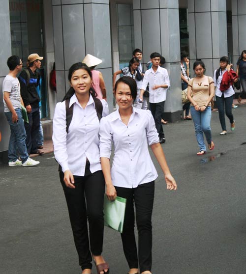 Đề Sử không quá khó nhưng dài - 7