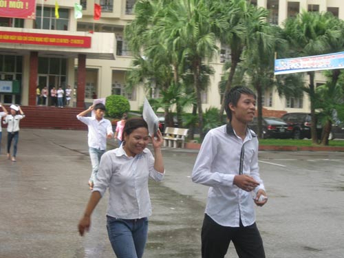 Đề Sử không quá khó nhưng dài - 3