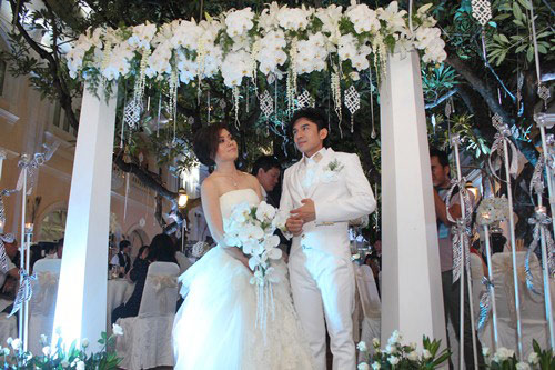 Đám cưới Đan Trường tại VN gây chú ý - 10