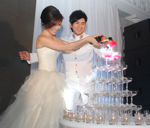 Đám cưới Đan Trường tại VN gây chú ý - 4