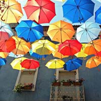 Du lịch - Đến Bồ Đào Nha ngắm phố “ô bay”