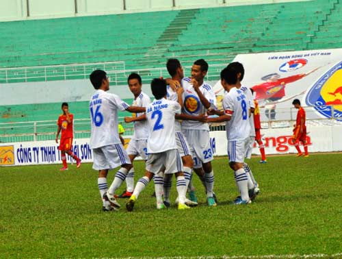 CK giải U17: SHB.ĐN so tài với PVF TPHCM - 1