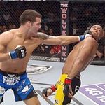 Thể thao - UFC 162: Trò hề trên sàn đấu (Silva - Weidman)