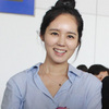 Han Ga In mặt mộc rạng rỡ đến VN