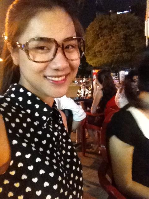 Sao Việt cuồng say mốt kính bỏ tròng - 9