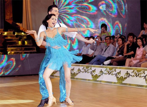 Vũ công Việt: Bớt mảng màu u ám - 4