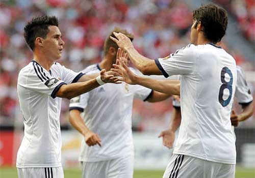 Callejon: "Nạn nhân" đầu tiên của Ancelotti - 2