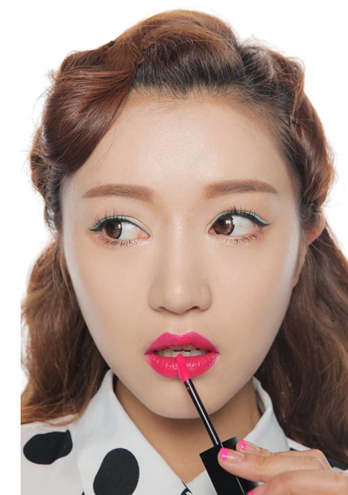 Tươi tắn với trào lưu trang điểm neon - 2