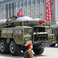 Tin tức trong ngày - Triều Tiên rầm rập kéo tên lửa về thủ đô