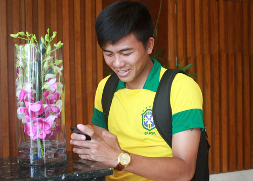 Công Vinh lịch lãm ở ngày hội quân ĐTVN - 7