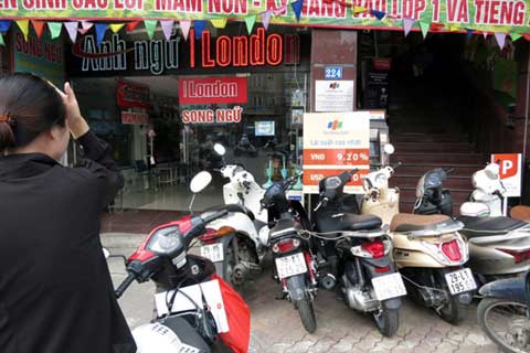 Ngân hàng hạ lãi suất mỗi nơi một kiểu - 7